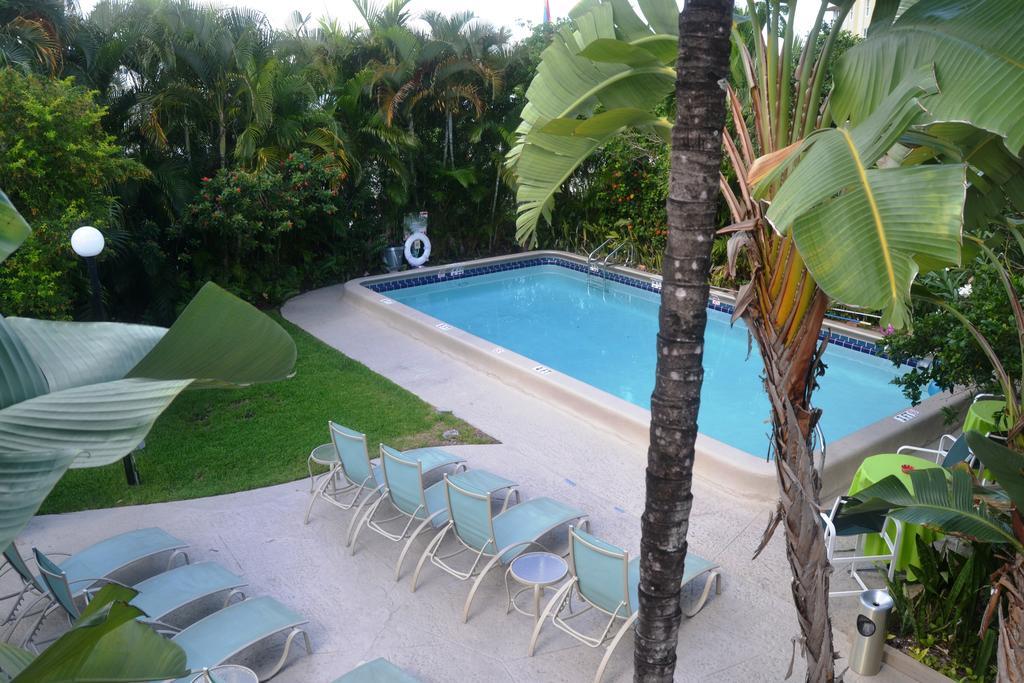Hotel Grand Palm Plaza à Fort Lauderdale Extérieur photo